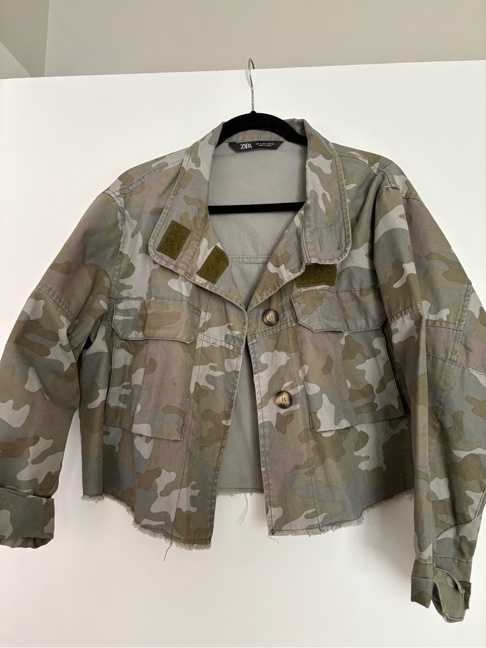 Zara Olive & Beige Cropped Camo Utility Jacket